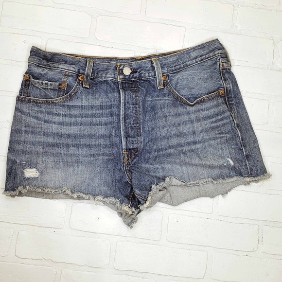 Levi's 501 Button Fly Original Cut Off Jean Shorts - Picture 2 of 4